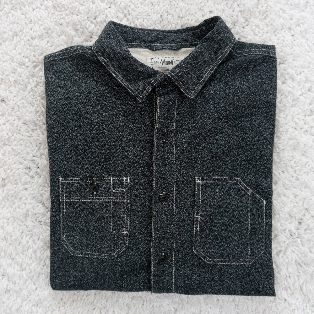 44mm Long Sleeve Button Down